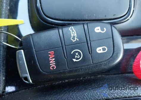 2018 Chrysler 300 300S Awd from USA, damaged, VIN 2C3CCAGG1JH300368